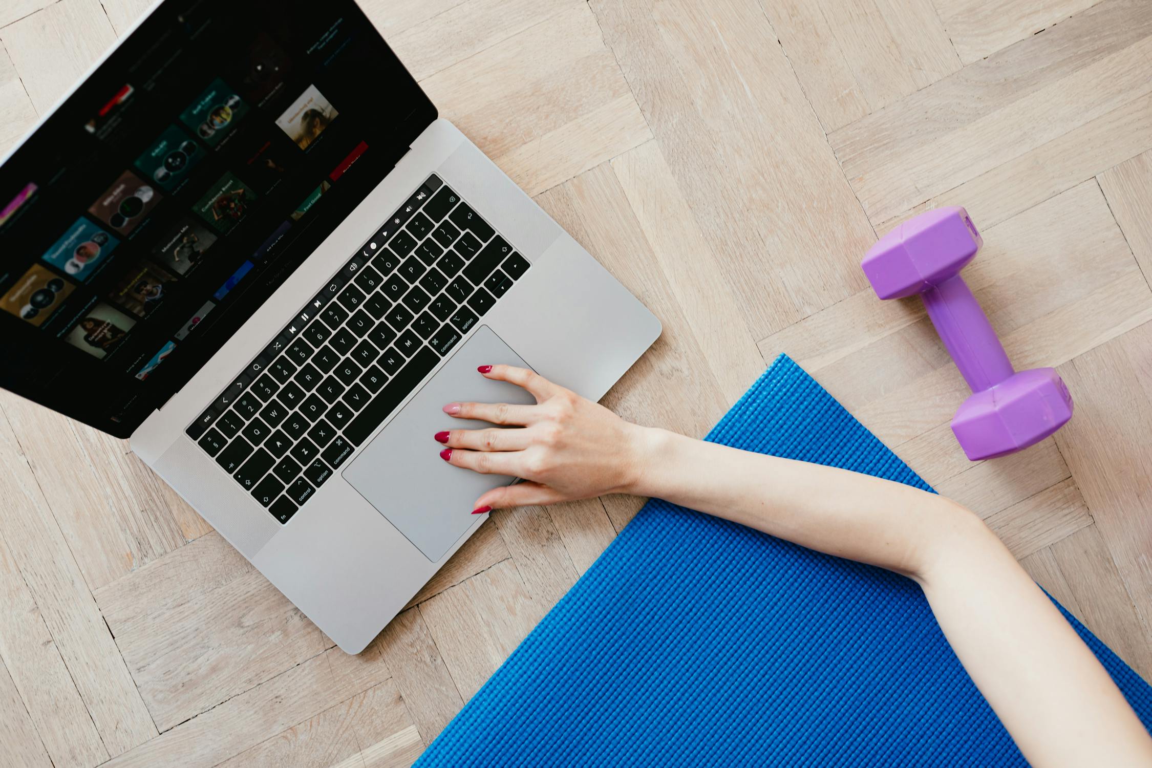 AI Technology - Person using fitness app